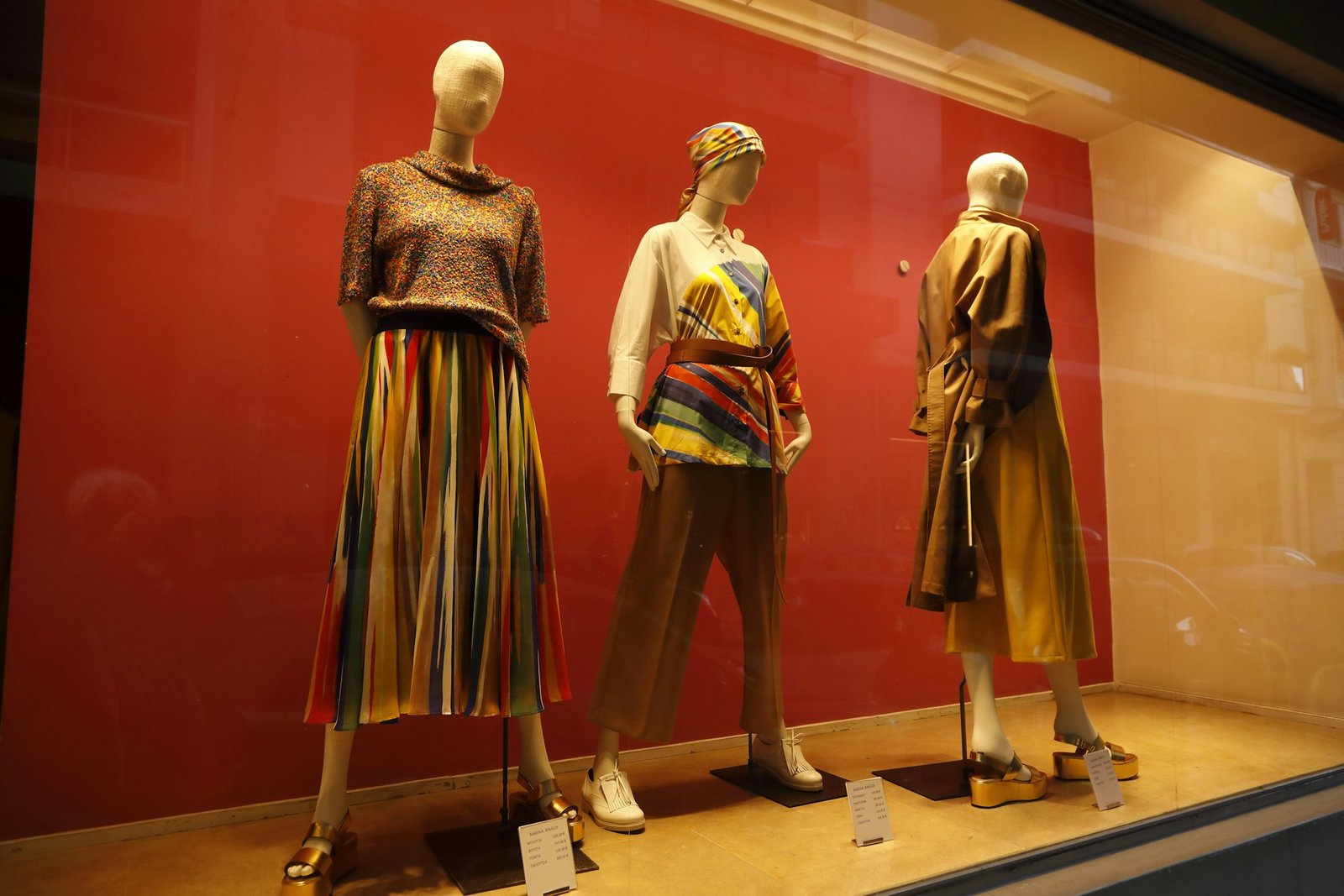 Moda Feminina: Tendências, Estilo e Identidade